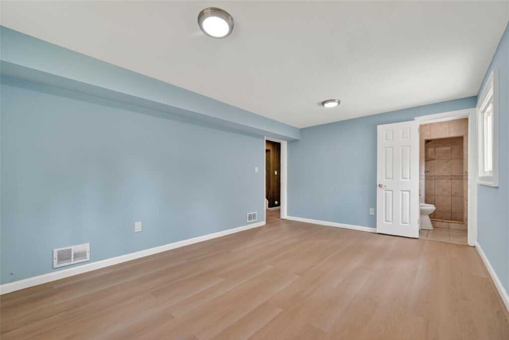 402 Kings Highway, Valley Cottage, NY 10989 - Photo 27 of 50
