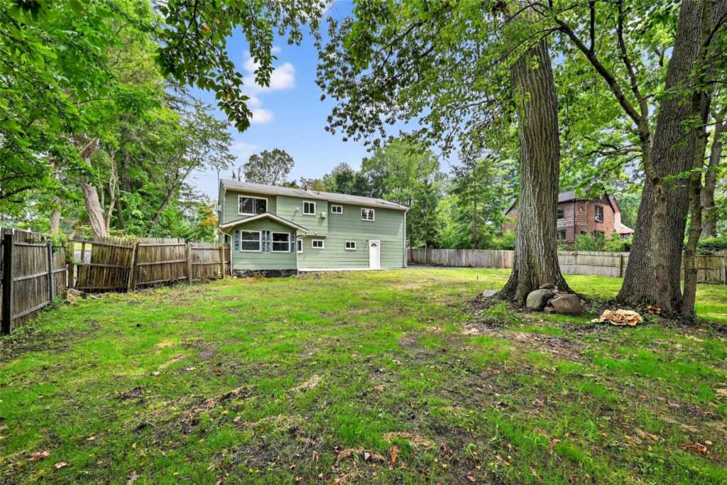 402 Kings Highway, Valley Cottage, NY 10989 - Photo 46 of 50