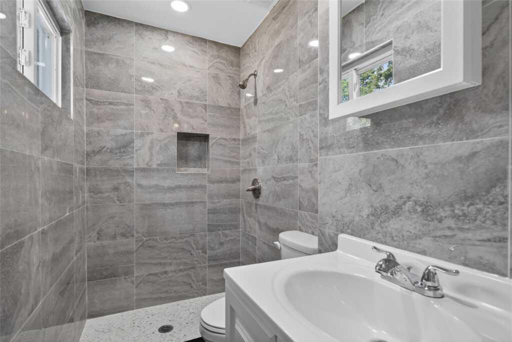 402 Kings Highway, Valley Cottage, NY 10989 - Photo 48 of 50