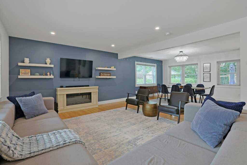 73 Bon Air Avenue, New Rochelle, NY 10804 - Photo 2 of 25