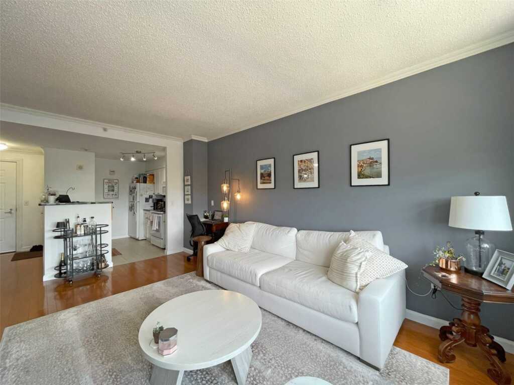 300 Mamaroneck Avenue, Unit #716, White Plains, NY 10605 - Photo 5 of 17