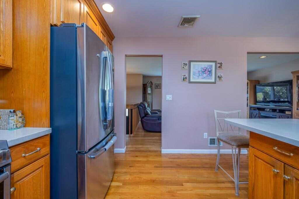 7 Gilmore Drive, Stony Point, NY 10980 - Photo 13 of 33