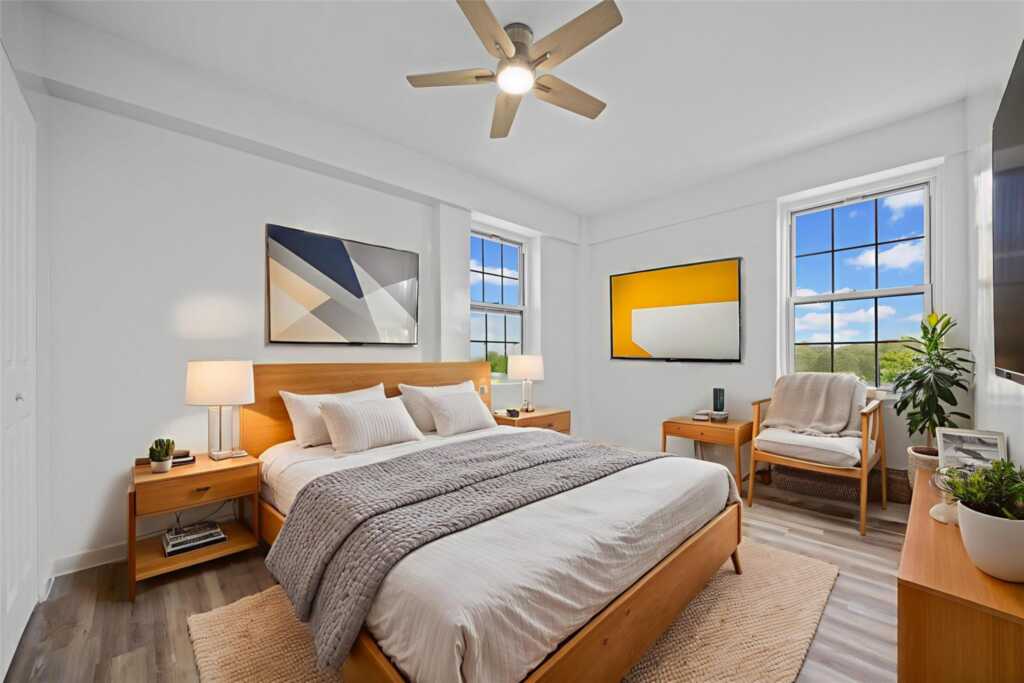 220 Pelham Road, Unit #6P, New Rochelle, NY 10805 - Photo 5 of 23