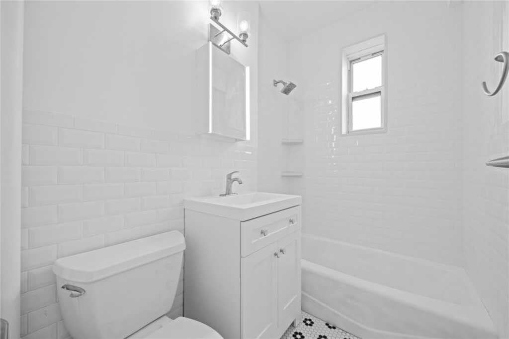 220 Pelham Road, Unit #6P, New Rochelle, NY 10805 - Photo 7 of 23