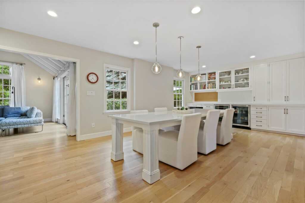 8 Eldredge Place, Rye, NY 10580 - Photo 8 of 20