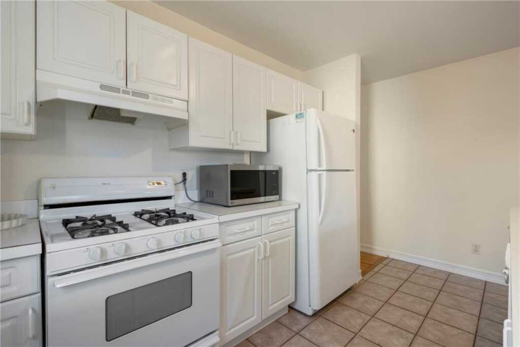 509 Grade Street, Rye, NY 10543 - Photo 10 of 23