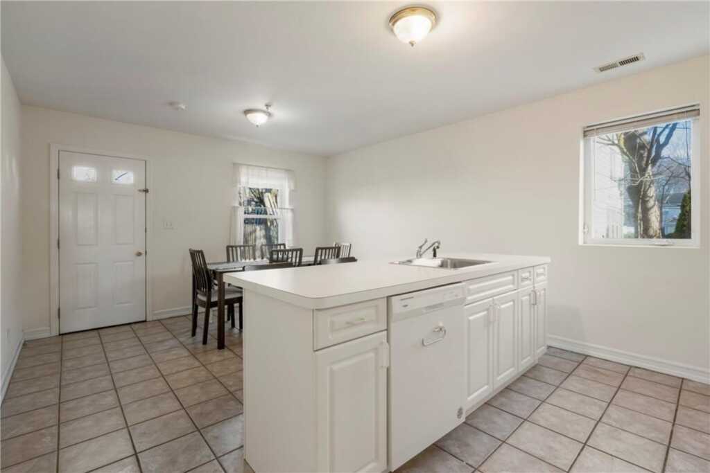 509 Grade Street, Rye, NY 10543 - Photo 9 of 23