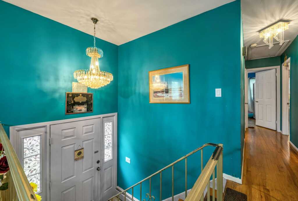 95 Hillside Avenue, Suffern, NY 10901 - Photo 4 of 28