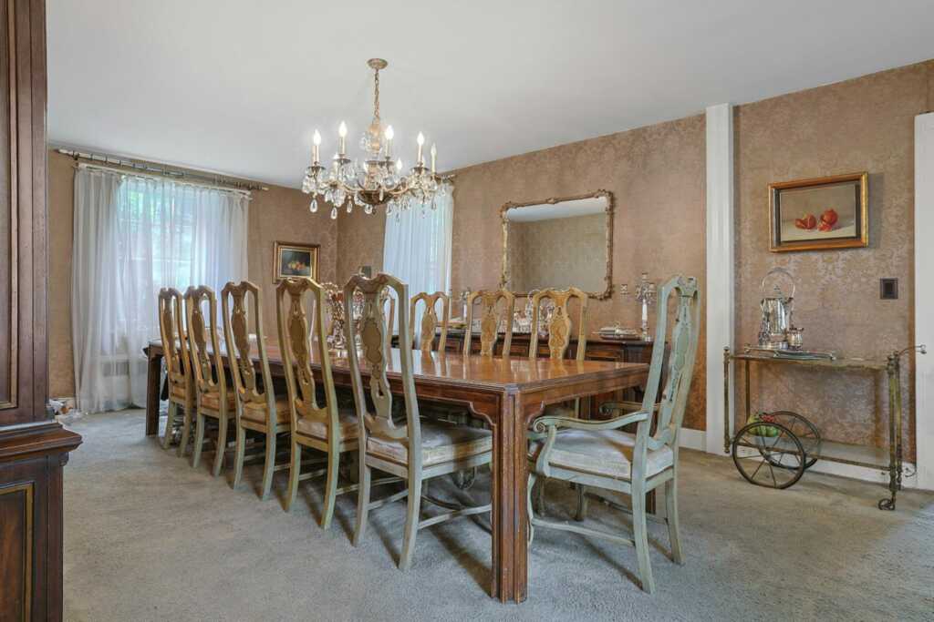 50 Forest Circle, New Rochelle, NY 10804 - Photo 5 of 17