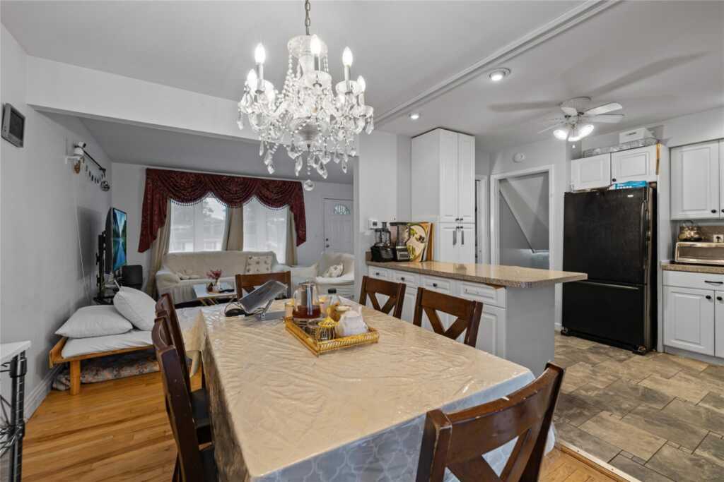 8 Valley View Terrace, Suffern, NY 10901 - Photo 10 of 33
