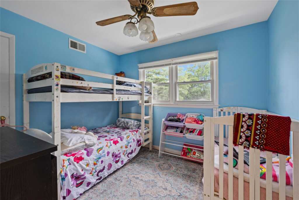 8 Valley View Terrace, Suffern, NY 10901 - Photo 17 of 33