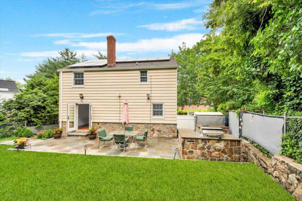 2356 Palmer Avenue, New Rochelle, NY 10801 - Photo 19 of 28