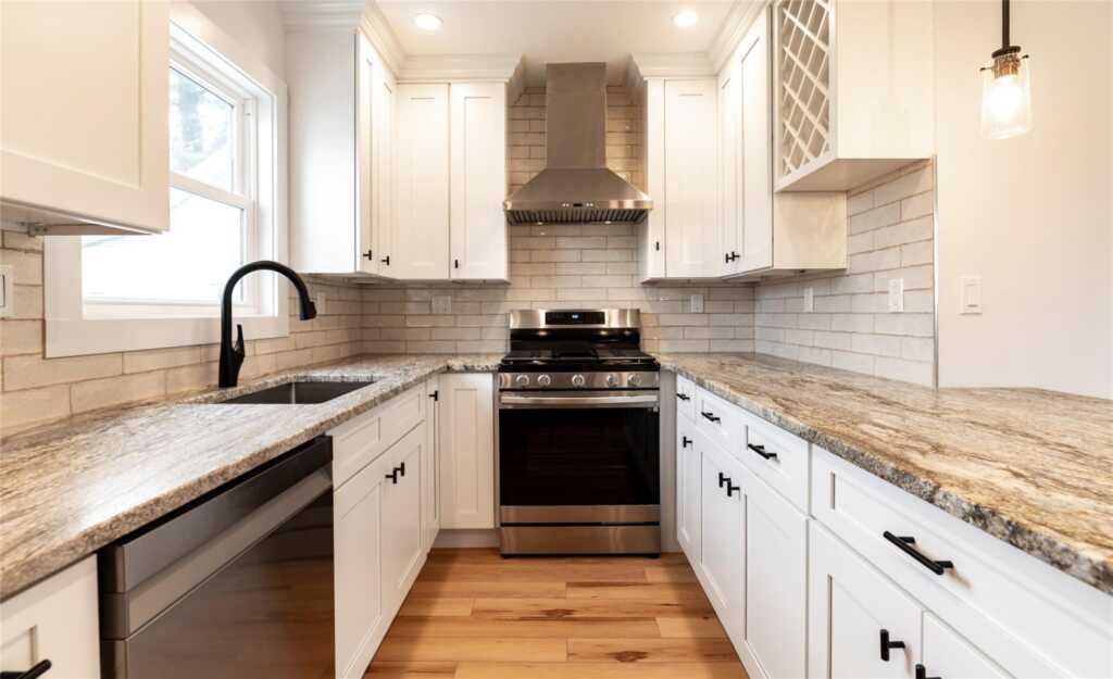 323 Highland Avenue, Nyack, NY 10960 - Photo 12 of 33