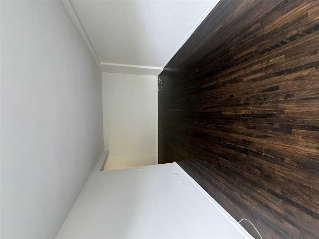 59 Old Mamaroneck Road, Unit #4F, White Plains, NY 10605 - Photo 4 of 10