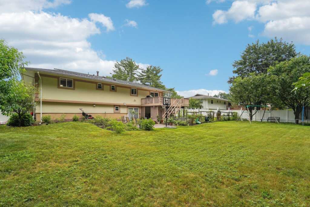 30 Birchwood Terrace, Nanuet, NY 10954 - Photo 42 of 48