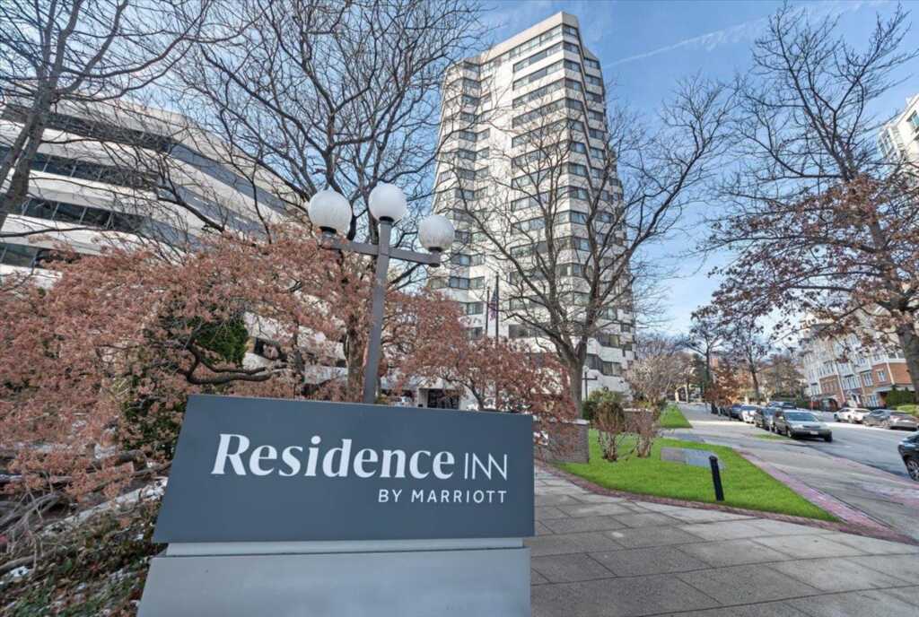 5 Barker Avenue, Unit #206, White Plains, NY 10601