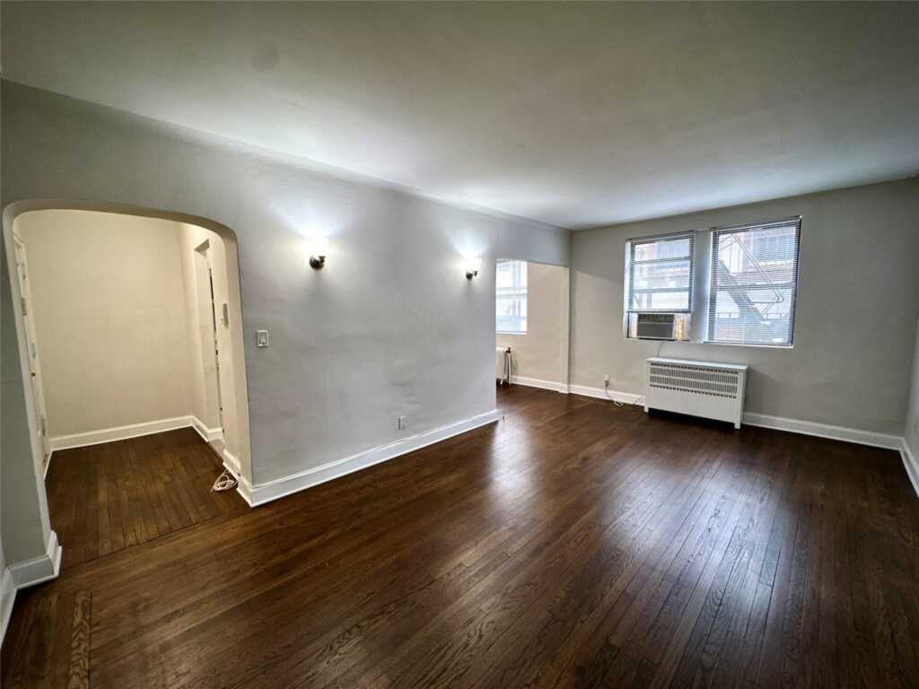 3 Greenridge Avenue, Unit #7B, White Plains, NY 10605 - Photo 6 of 13