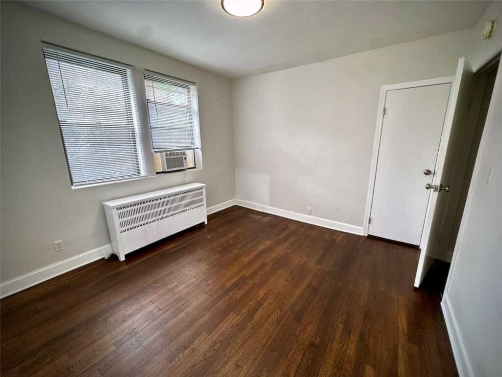 3 Greenridge Avenue, Unit #7B, White Plains, NY 10605 - Photo 9 of 13