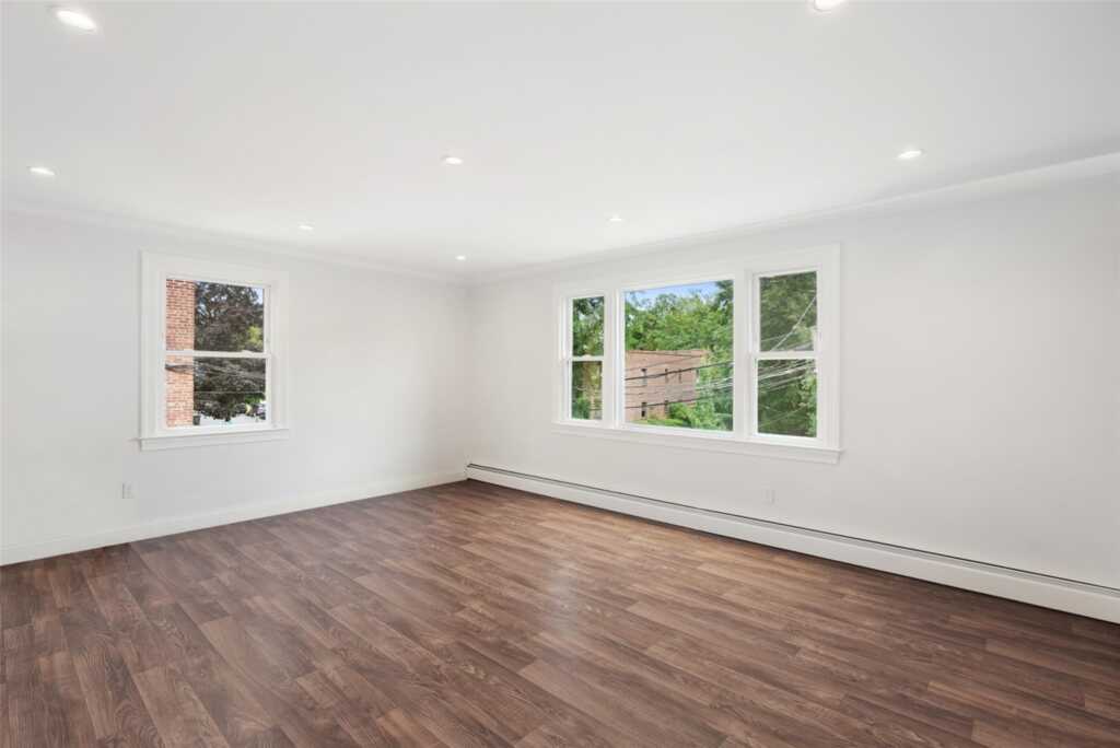 11 Orchard Avenue, Unit #4, Rye, NY 10580 - Photo 3 of 8