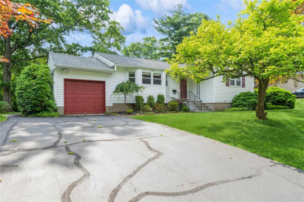 4 Roland Court, Nanuet, NY 10954 - Photo 28 of 28