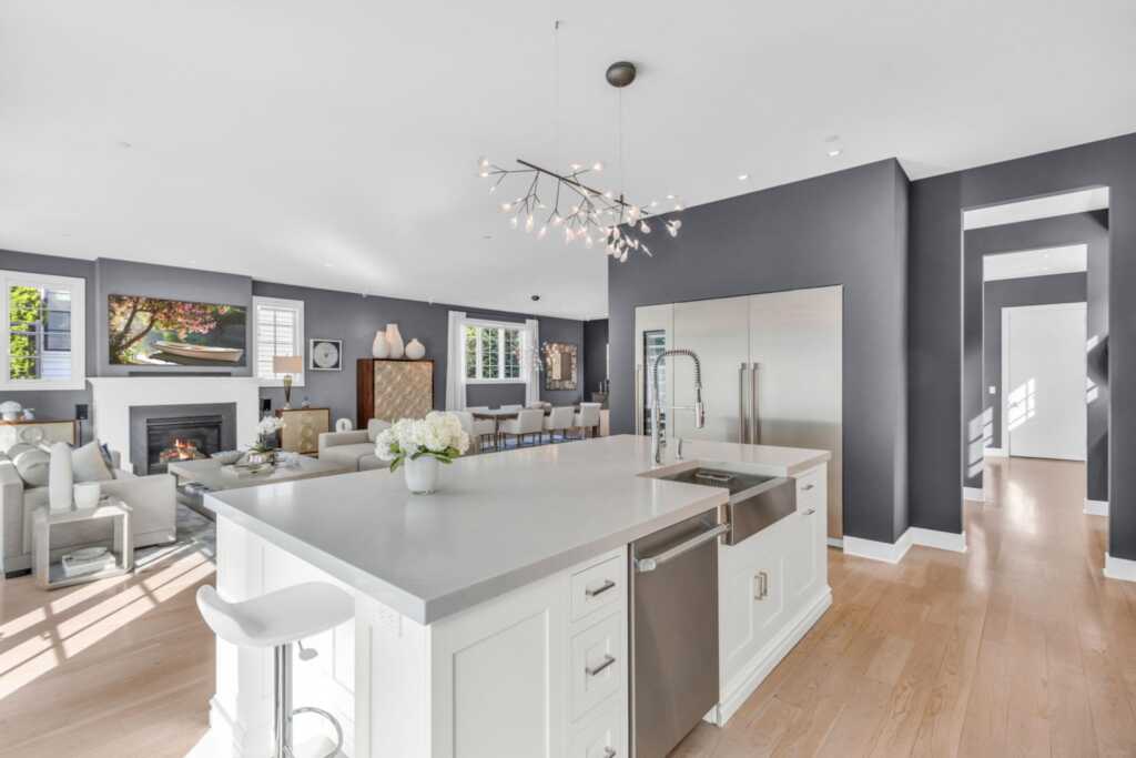 7 Honeysuckle Lane, Rye, NY 10573 - Photo 11 of 50
