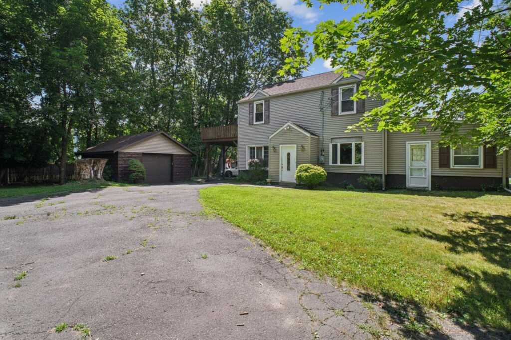 463 Kings Highway, Valley Cottage, NY 10989 - Photo 2 of 25