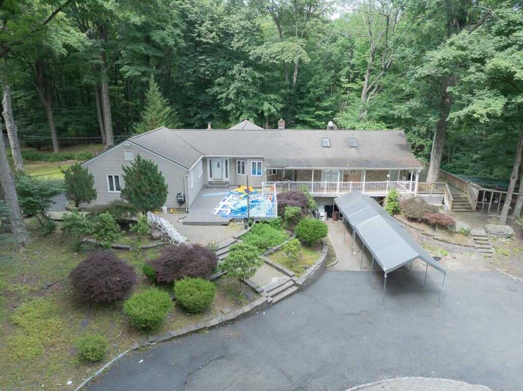 23 Sky Meadow Road, Suffern, NY 10901