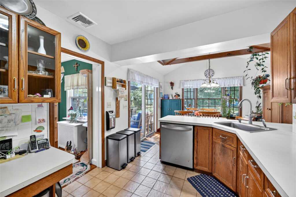 13 Lindbergh Lane, New City, NY 10956 - Photo 14 of 35