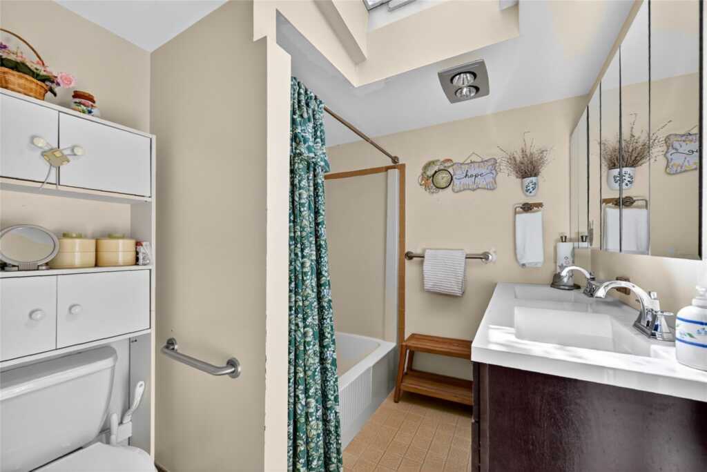 13 Lindbergh Lane, New City, NY 10956 - Photo 26 of 35