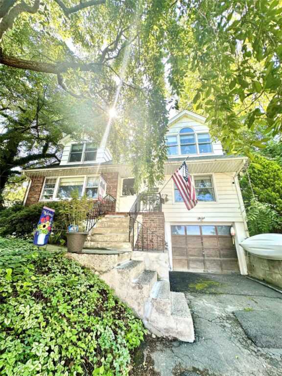 13 Lindbergh Lane, New City, NY 10956 - Photo 3 of 35