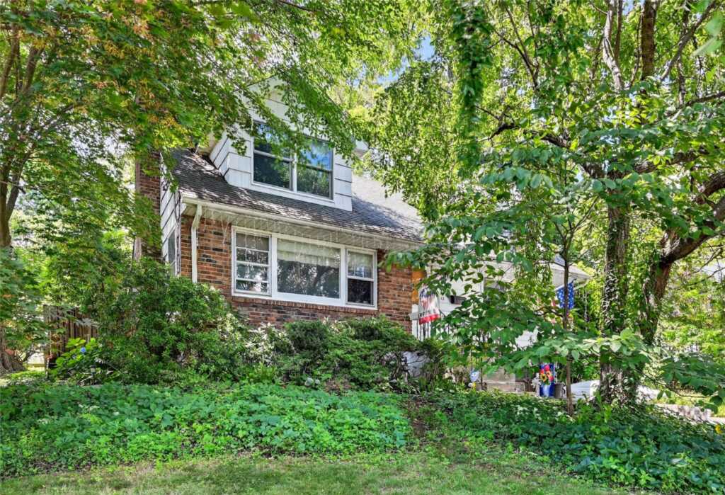 13 Lindbergh Lane, New City, NY 10956 - Photo 5 of 35