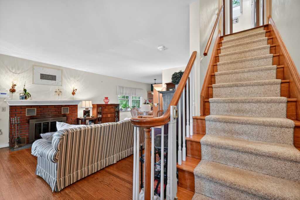 13 Lindbergh Lane, New City, NY 10956 - Photo 6 of 35