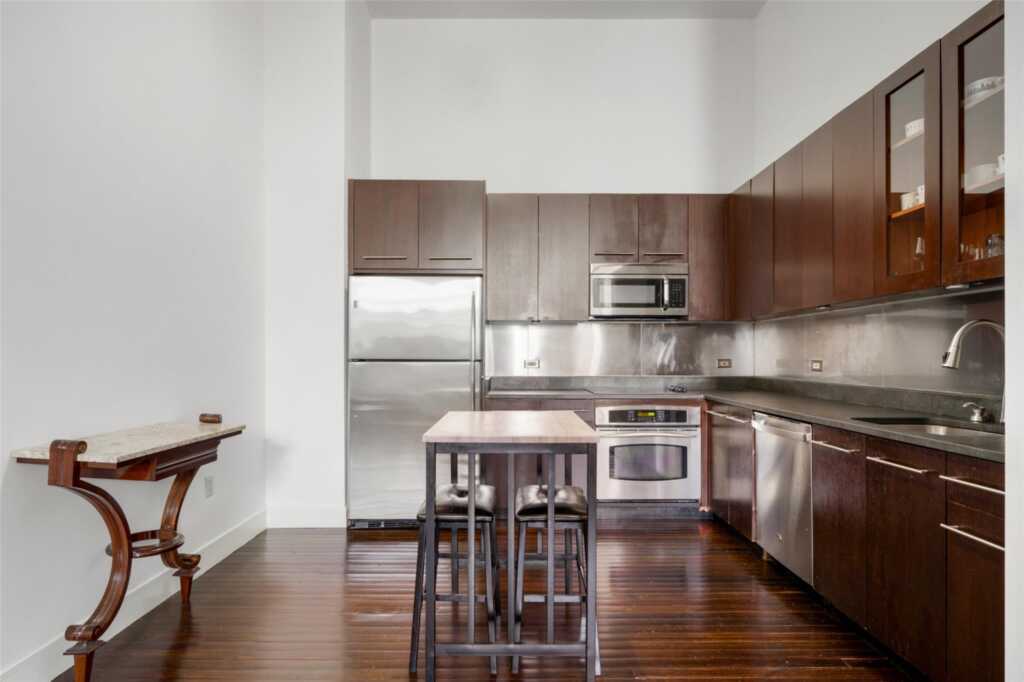 25 Leroy Place, Unit #205, New Rochelle, NY 10805 - Photo 3 of 13