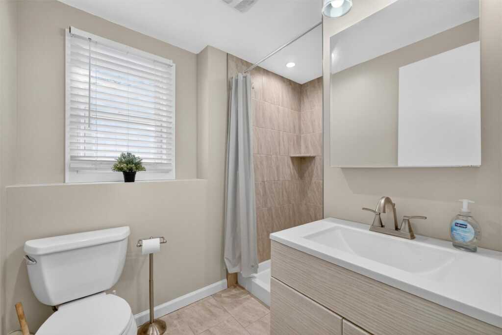 76 Amundsen Lane, New City, NY 10956 - Photo 28 of 45