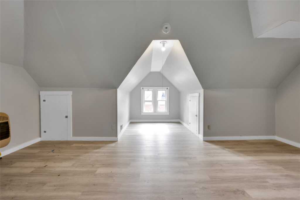 70 E Maple, Unit #2F, Suffern, NY 10901 - Photo 9 of 12