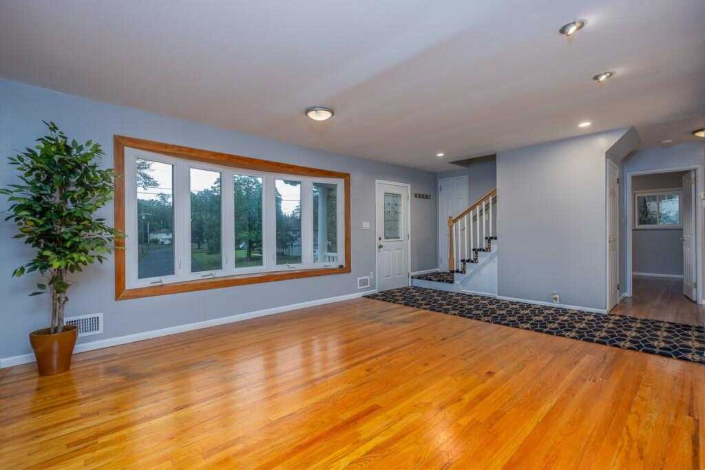 40 James Street, New City, NY 10956 - Photo 10 of 45