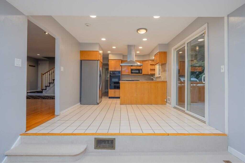 40 James Street, New City, NY 10956 - Photo 9 of 45