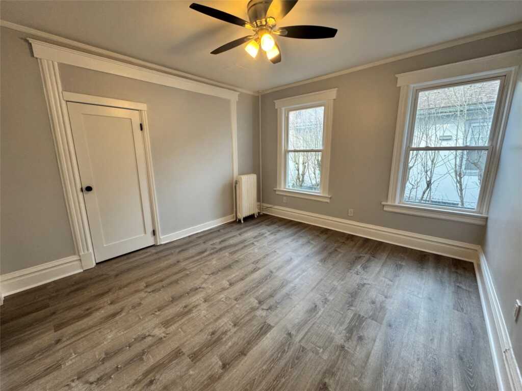 18 Edgewood Street, White Plains, NY 10605 - Photo 15 of 46