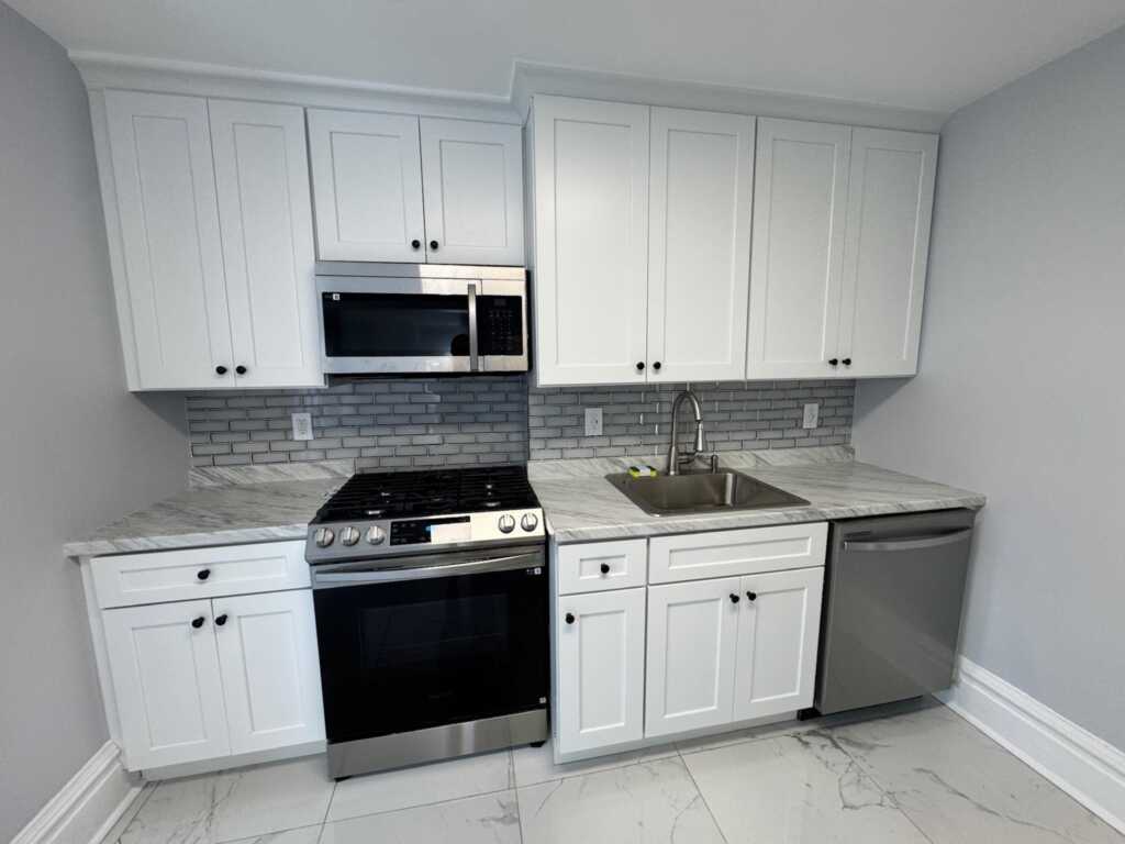 18 Edgewood Street, White Plains, NY 10605 - Photo 18 of 46
