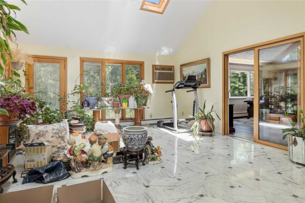 11 Hillside Court, Suffern, NY 10901 - Photo 14 of 43