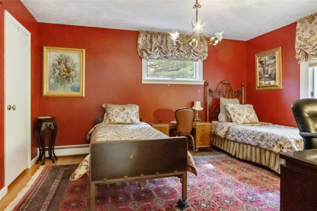 11 Hillside Court, Suffern, NY 10901 - Photo 17 of 43