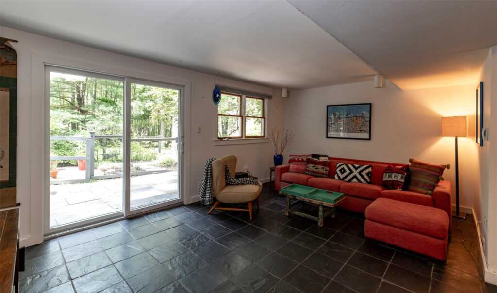 204 Radcliff Drive, Nyack, NY 10960 - Photo 28 of 44