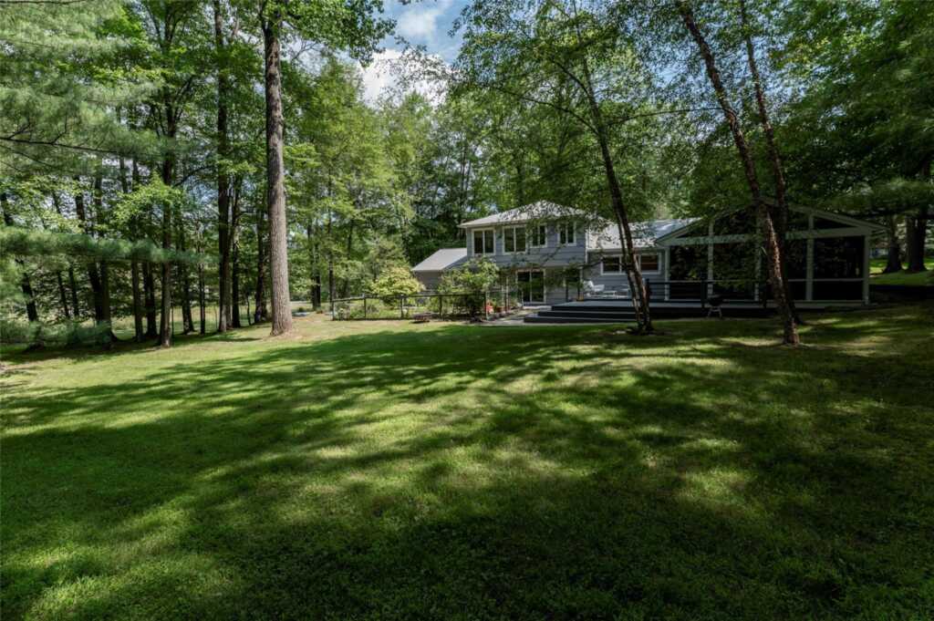 204 Radcliff Drive, Nyack, NY 10960 - Photo 32 of 44