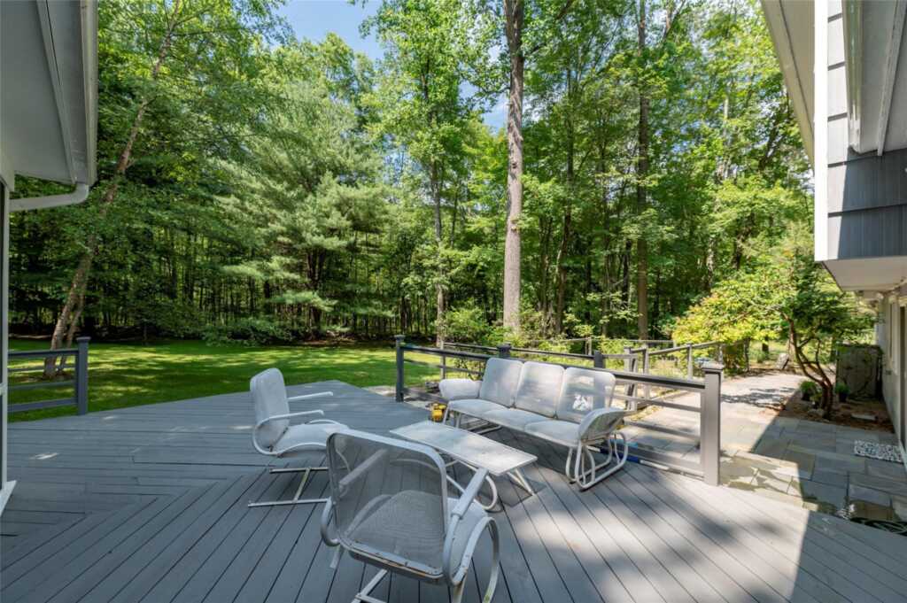 204 Radcliff Drive, Nyack, NY 10960 - Photo 38 of 44