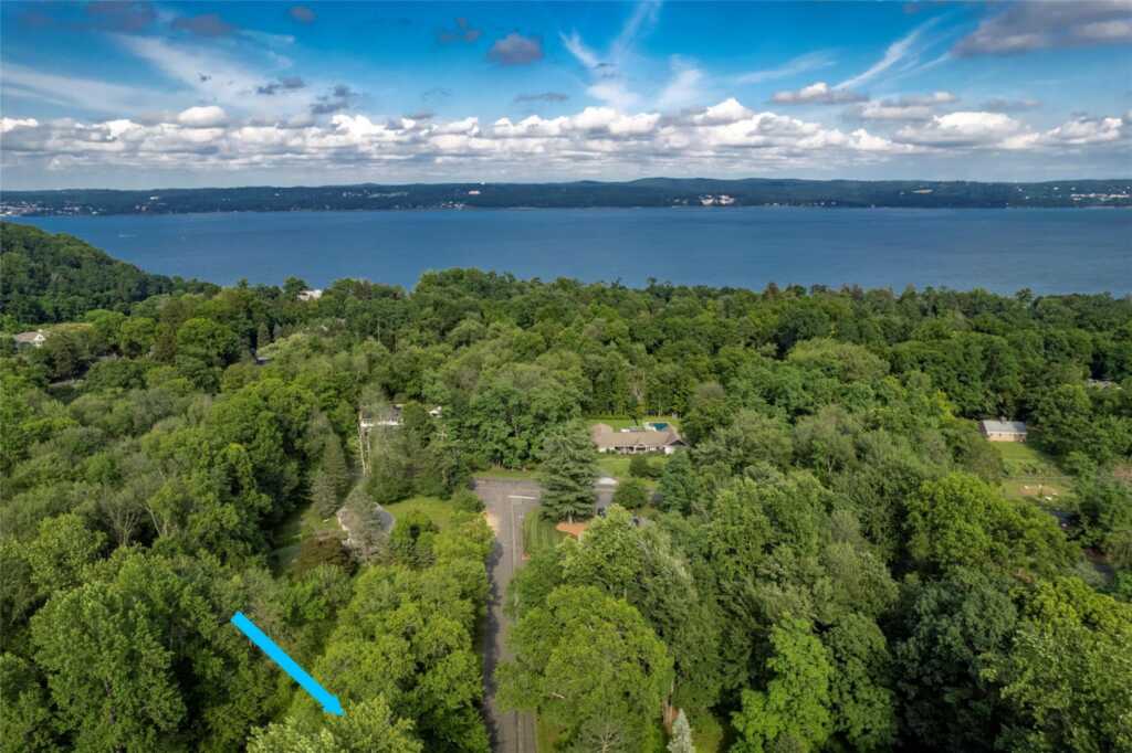 204 Radcliff Drive, Nyack, NY 10960 - Photo 43 of 44