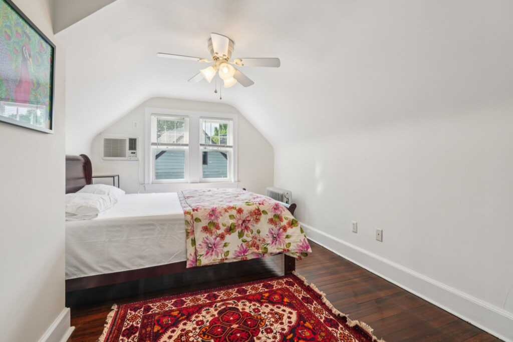 3 Bryant Avenue, White Plains, NY 10605 - Photo 29 of 50