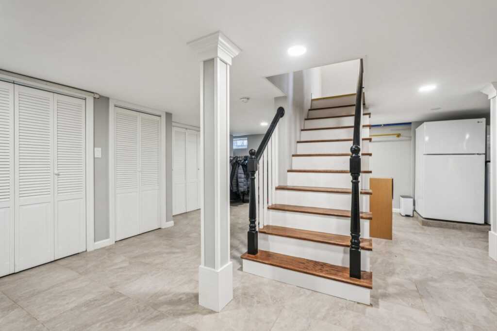 3 Bryant Avenue, White Plains, NY 10605 - Photo 34 of 50