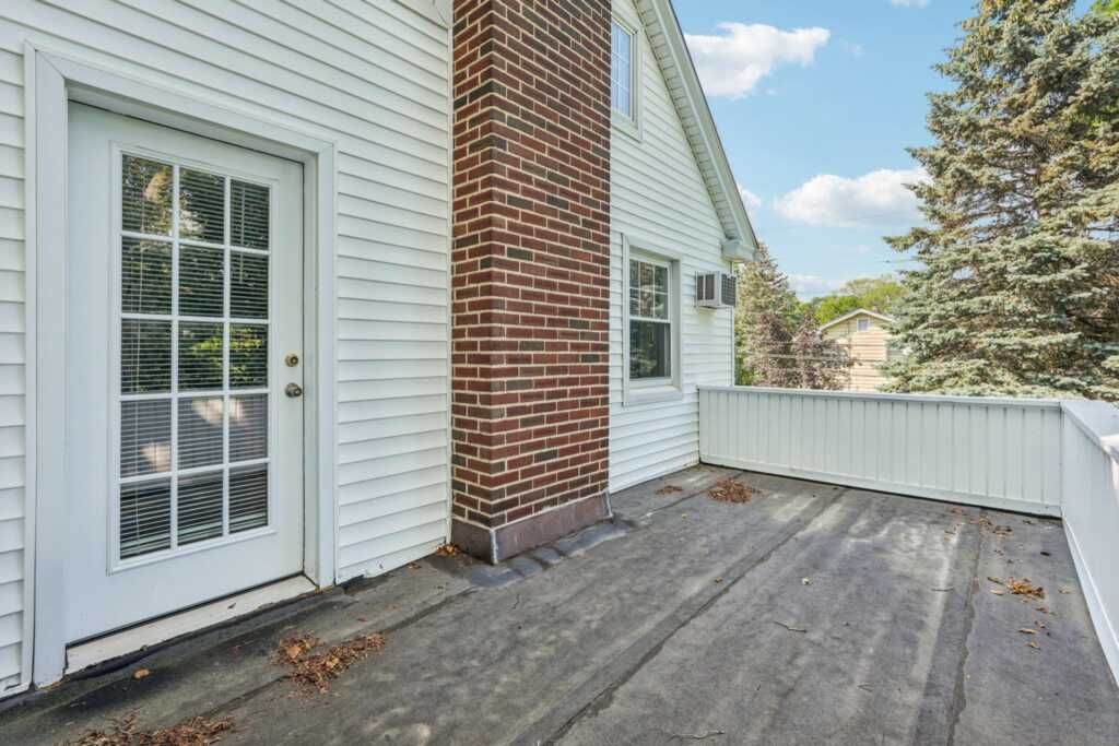 3 Bryant Avenue, White Plains, NY 10605 - Photo 38 of 50