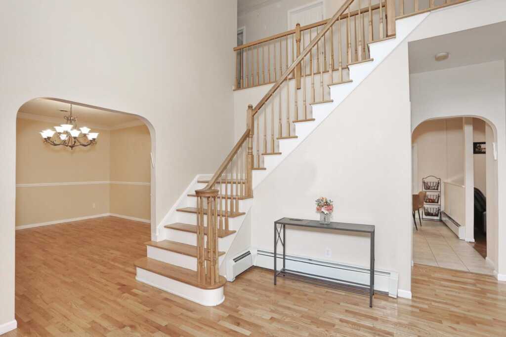 67 Airmont Road, Suffern, NY 10901 - Photo 2 of 37