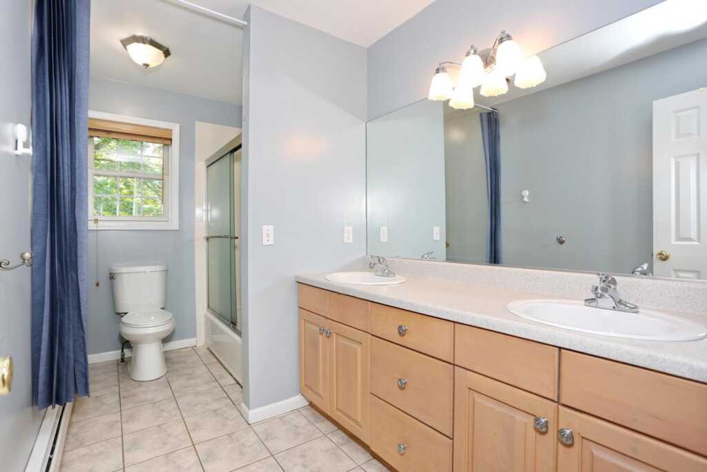 67 Airmont Road, Suffern, NY 10901 - Photo 20 of 37